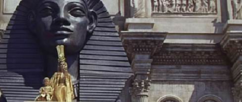 Fotograma de la película Cleopatra (1.963). Película dirigida por Joseph L. Mankiewicz.